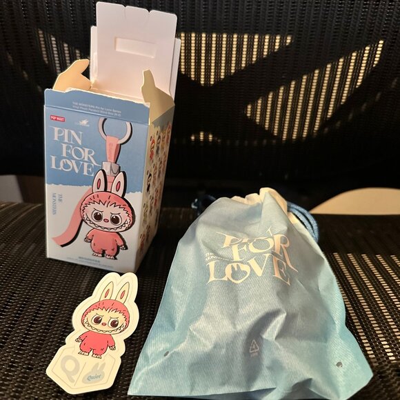 Q Pin For Love Authentic Labubu The Monsters Keychain Alphabet Plush Pendant - Picture 1 of 5